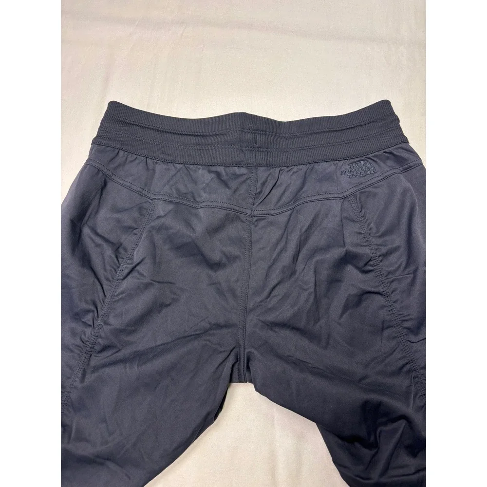 The North Face Aphrodite 2.0 Capri Pants Womens M W30 L21 Black NF0A2UO6 Hiking - Picture 8 of 14